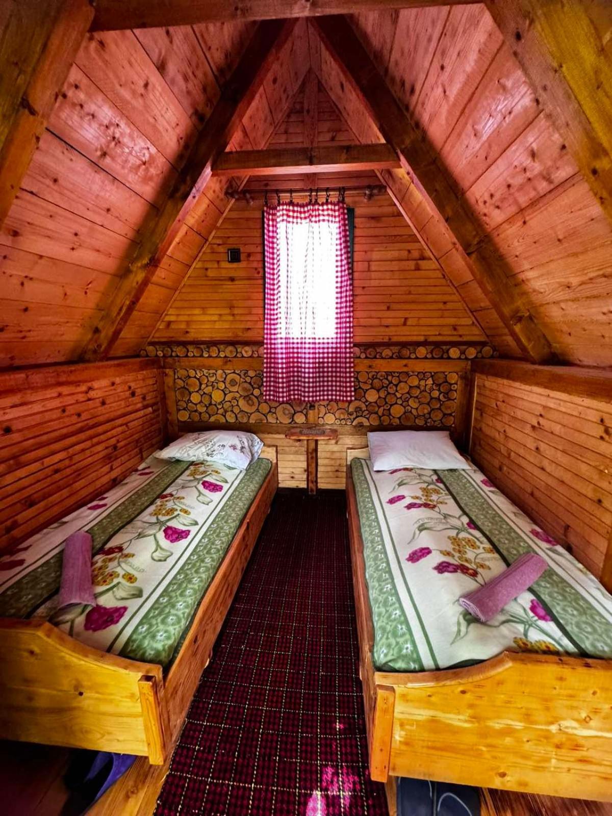 Durmitorska Koliba Sa Kupatilom Villa Žabljak Kamer foto